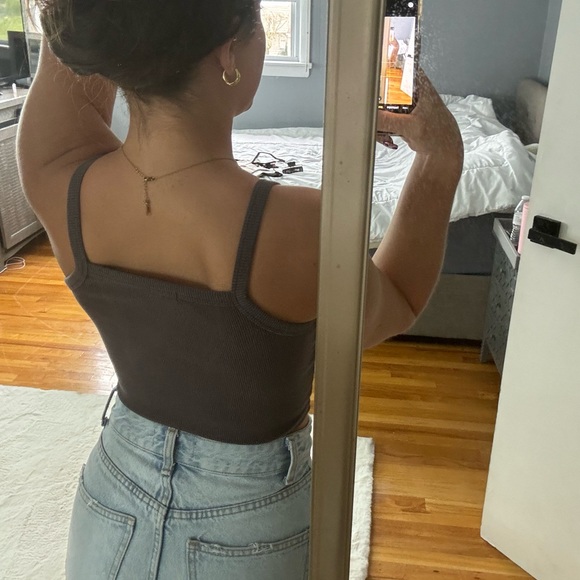 top - Picture 4 of 5